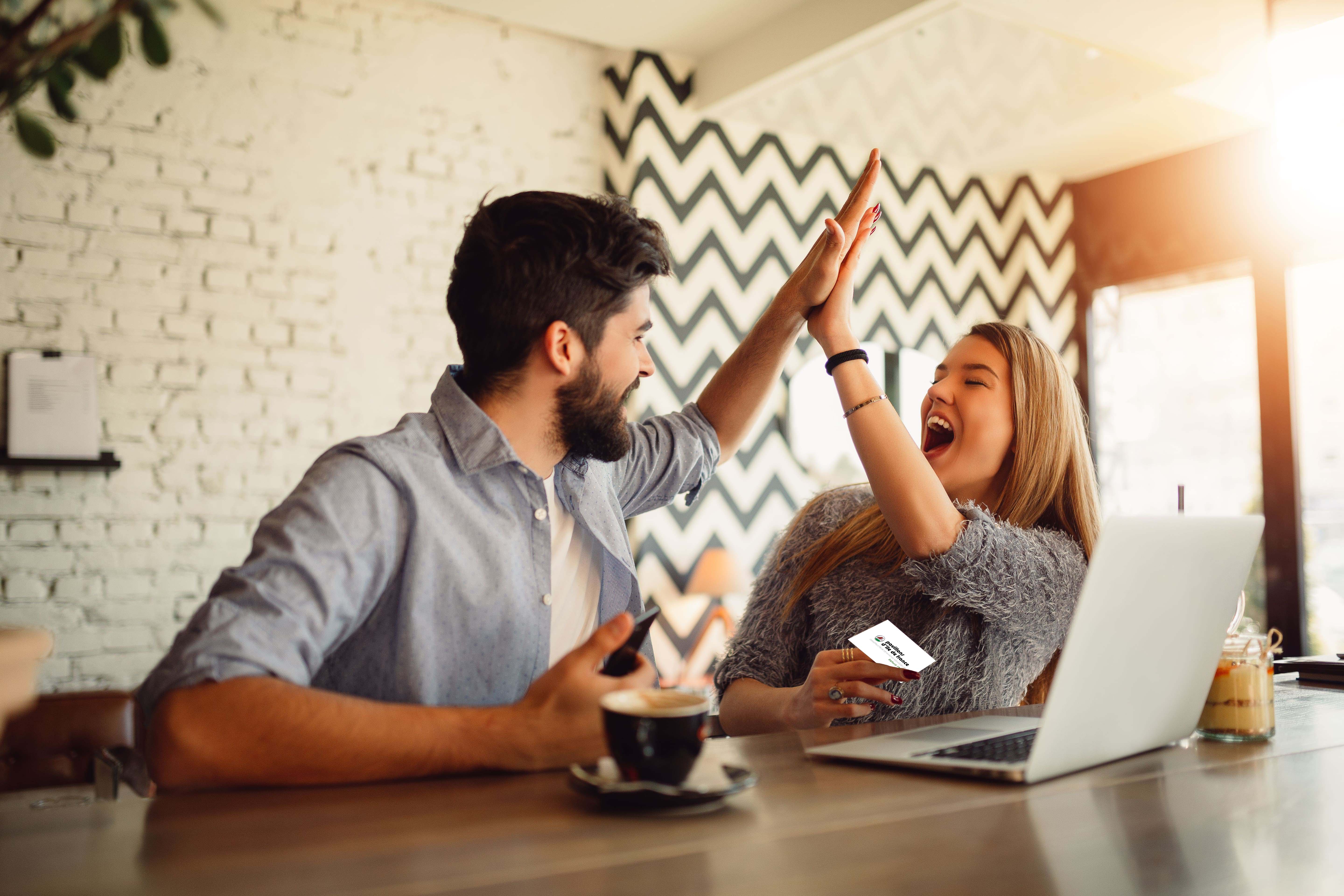Couple parrain maison heureux pif filleul Couple parrain maison heureux pif filleul